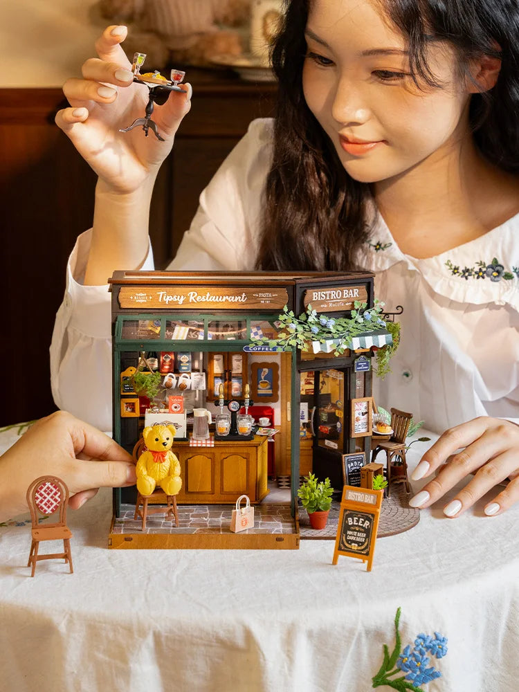 DecoNooks™Robotime Rolife Tipsy Restaurant