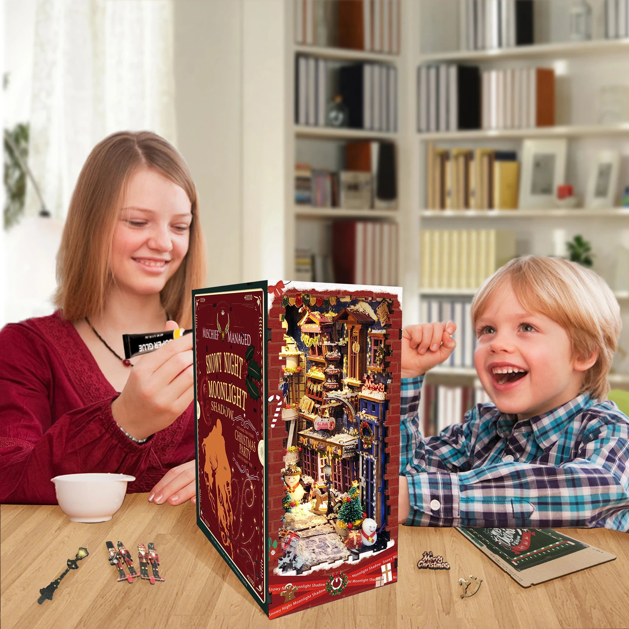 DecoNooks™Weihnachts-Bücherecke aus Holz