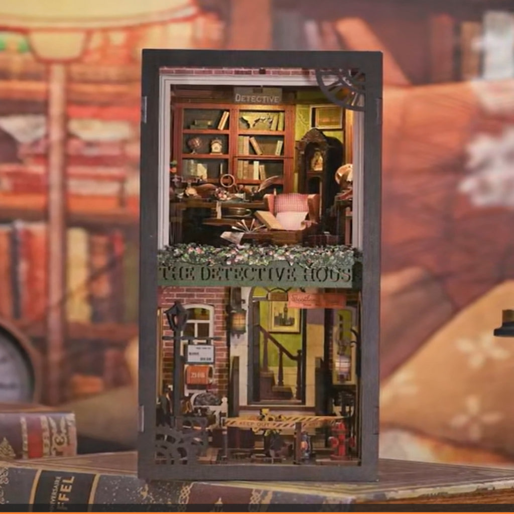 DecoNooks™ Miniature Doll House Detective Agency